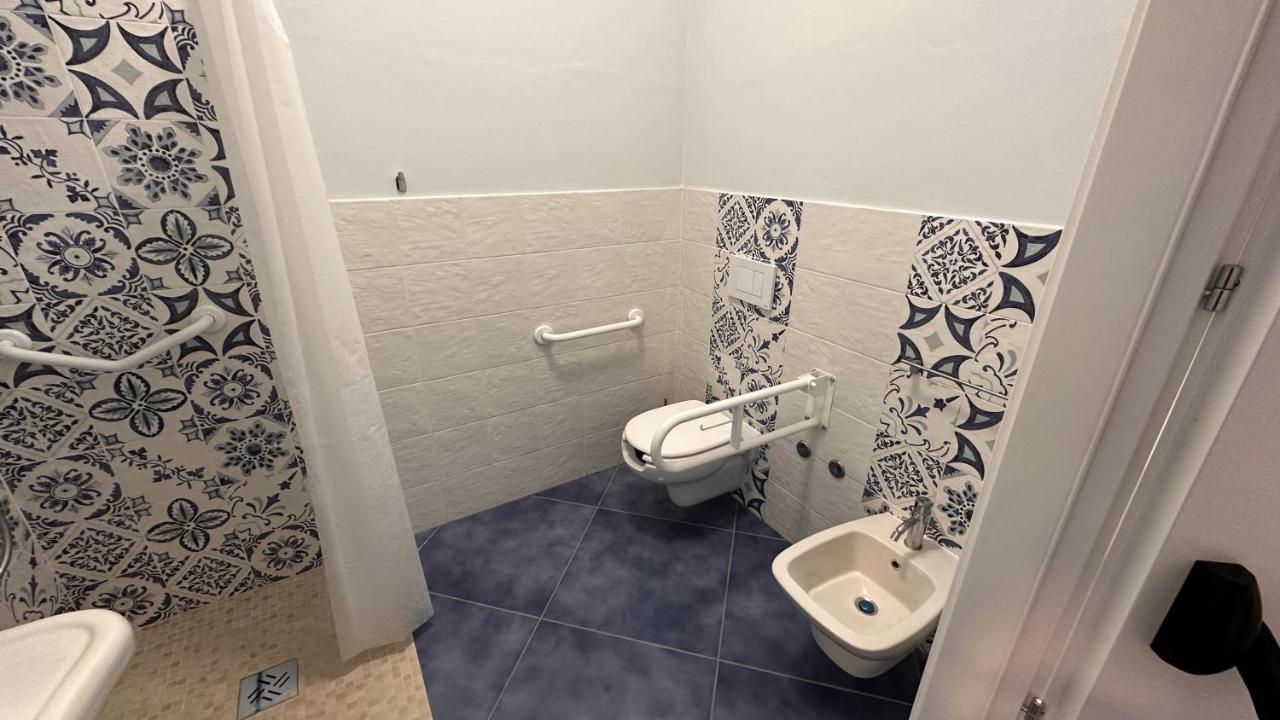 Hotel La Giara Zambrone Ngoại thất bức ảnh