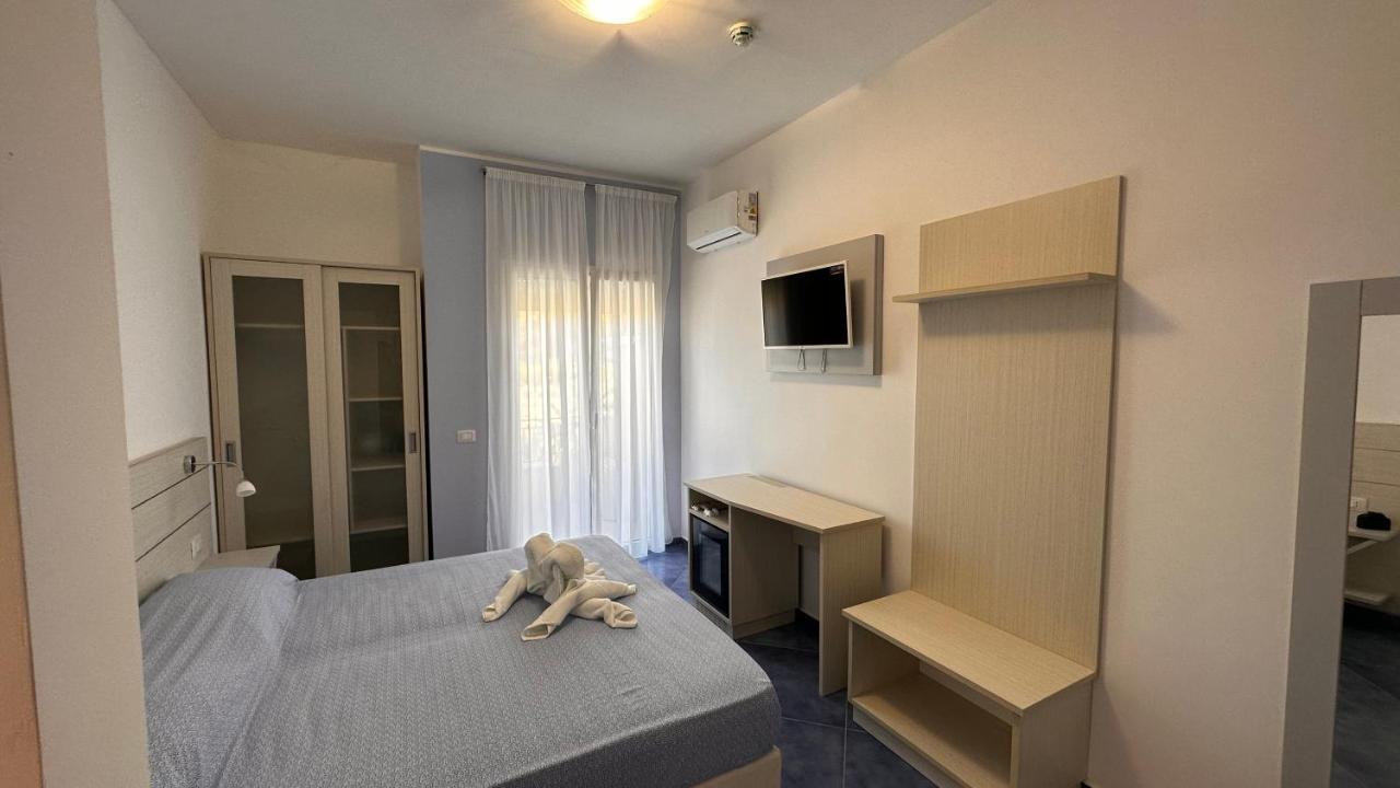 Hotel La Giara Zambrone Ngoại thất bức ảnh