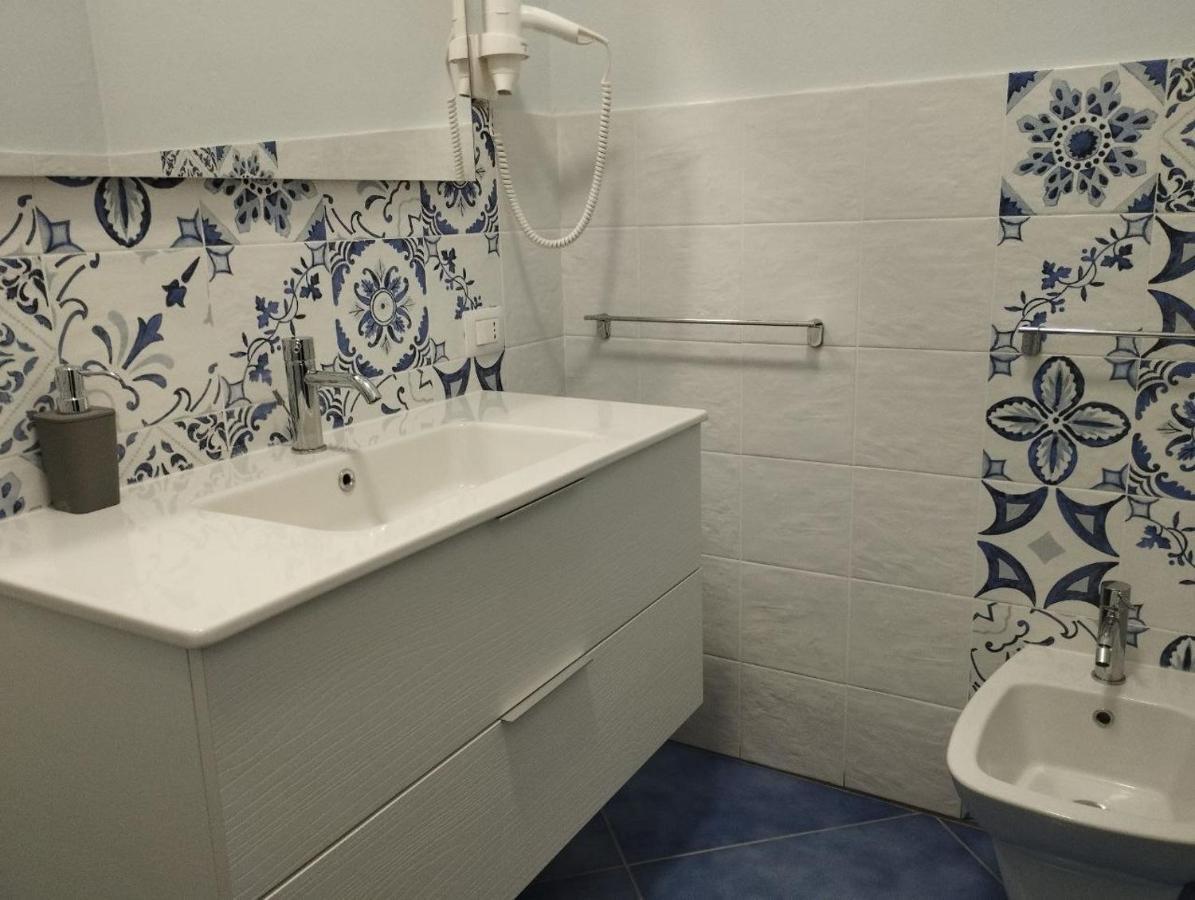 Hotel La Giara Zambrone Ngoại thất bức ảnh