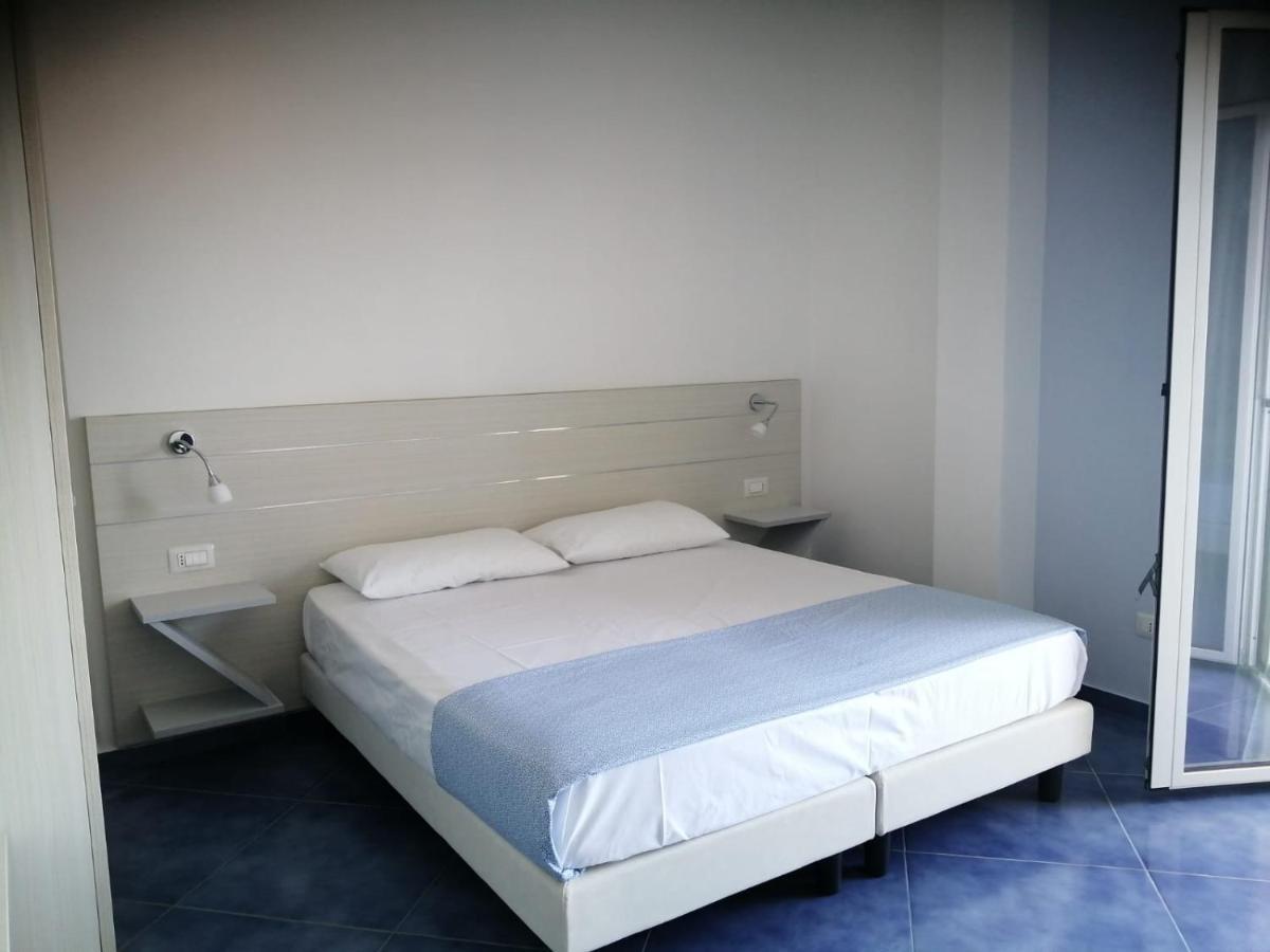 Hotel La Giara Zambrone Ngoại thất bức ảnh